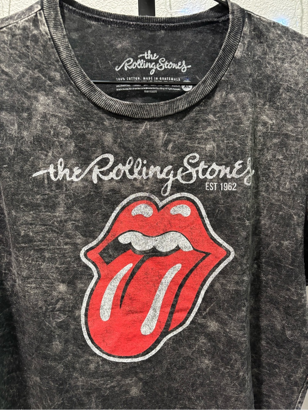 the Rolling Stones Black Graphic Tee with Red Tongue - Picture 4 of 5